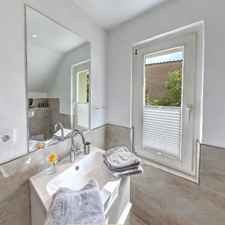 Margarete, Strandnah * Heringsdorf (Usedom)