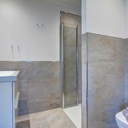 Margarete, Strandnah Ξενοδοχείο *