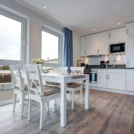 Margarete, Strandnah * Χέρινγκσντορφ