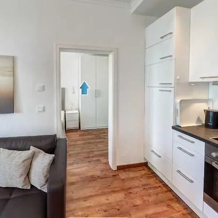 Margarete, Strandnah Apartment
