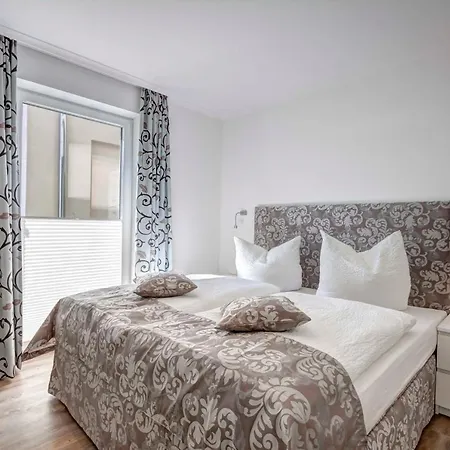 Margarete, Strandnah Hotel Heringsdorf (Usedom)